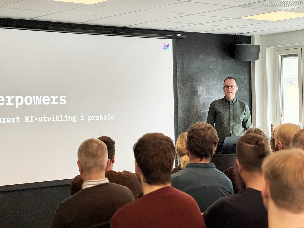 Presentasjon om Superpowers på 321-frokost